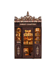 Sweet Chapter LED Book Nook with Openable Door