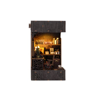 Detective Agency – Sherlock Holmes LED Book Nook