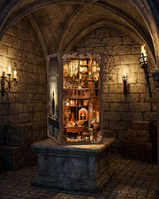 LED Detective Book Nook – Wooden Diorama
