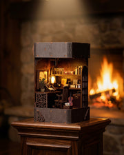 Detective Agency – Sherlock Holmes LED Book Nook